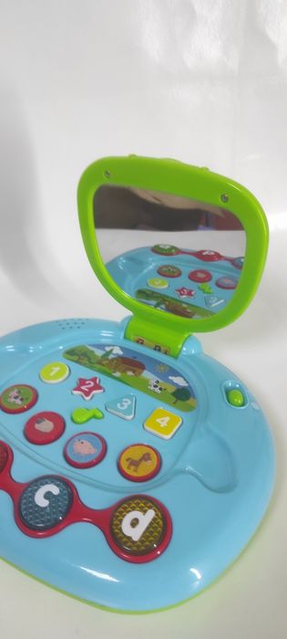 Розвиваючий музичний ноотбук,