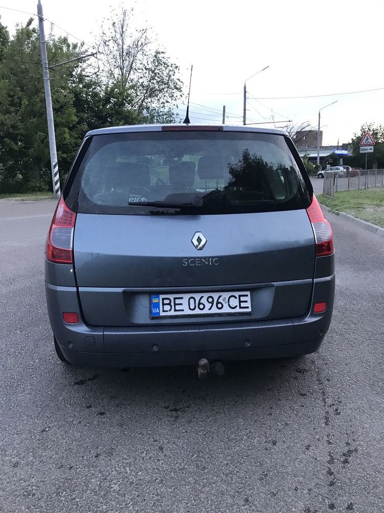 Renault Grand Scenic 2