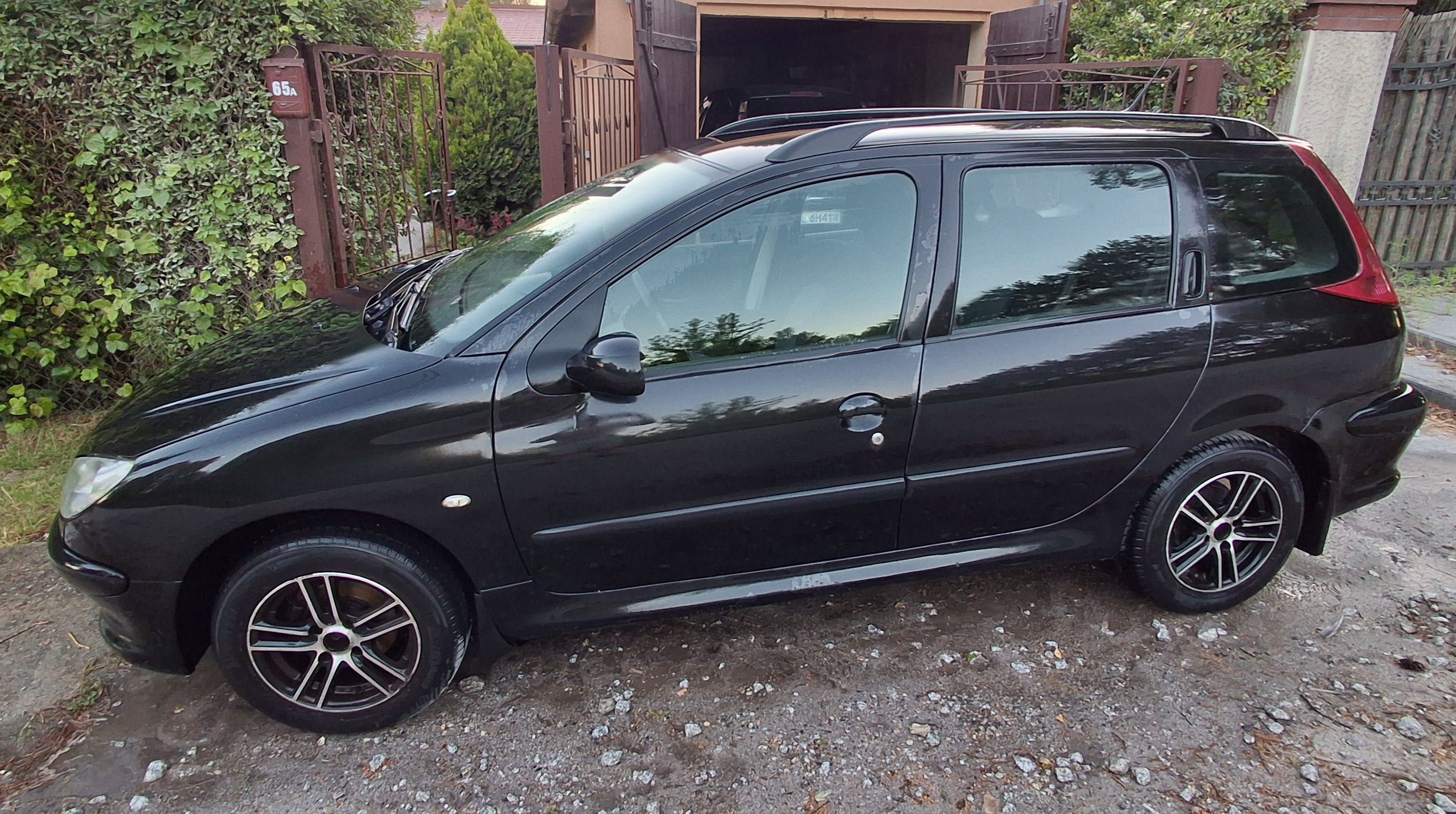 Peugeot 206 kombi - czarny