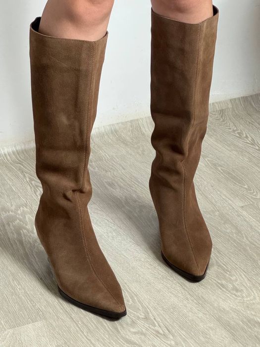 Сапоги , чоботи , ботфорти замшеві