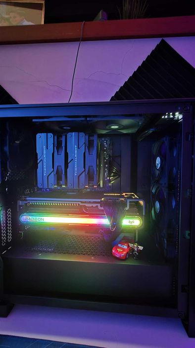 PC Torre Desktop Gaming Ryzen 7 + RX + NVme + 32GB DDR5 + [Garantia]