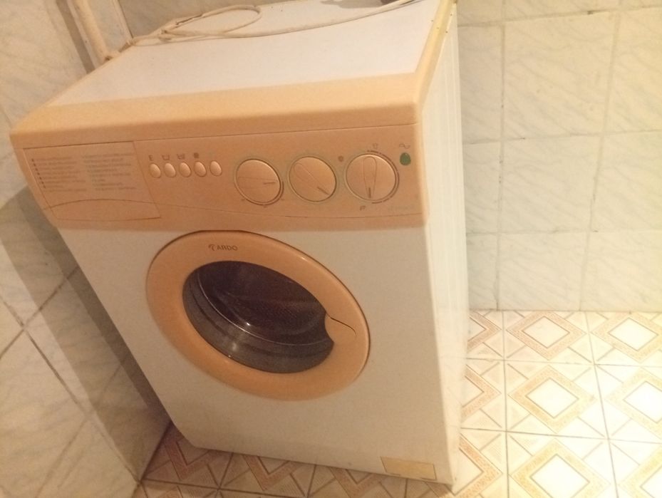 Продам пральну машину Ardo A1000X