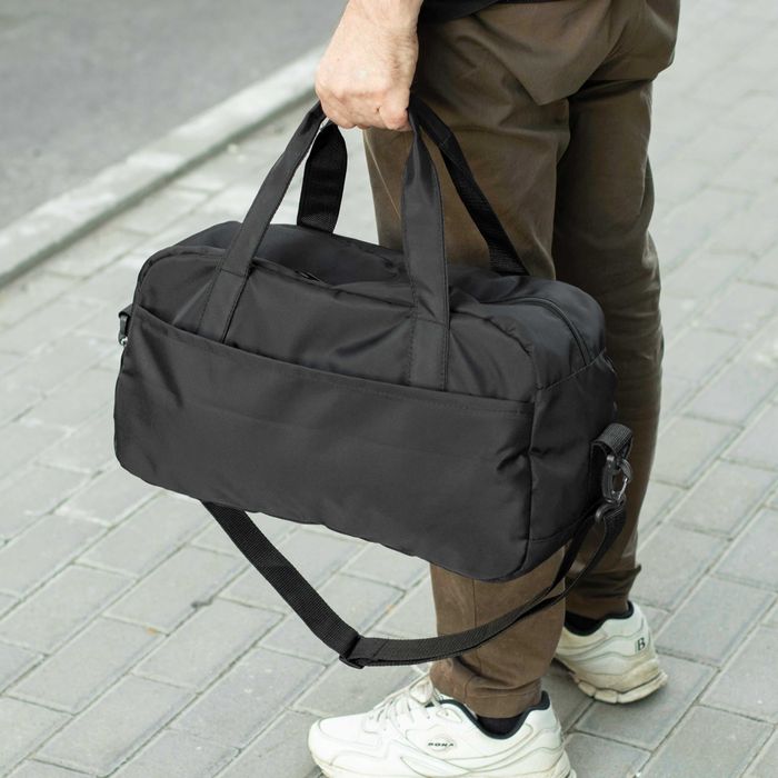 Спортивна сумка Ego  чорного кольору для тренувань і  фітнесу