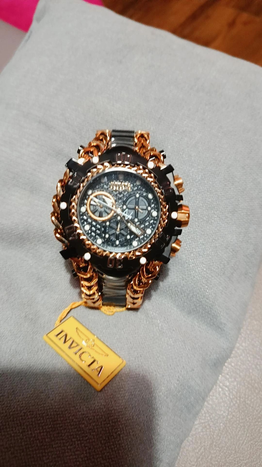 Vendo relógio de luxo invicta gladiador novo