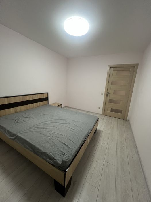 Оренда трикімнатна поблизу центру