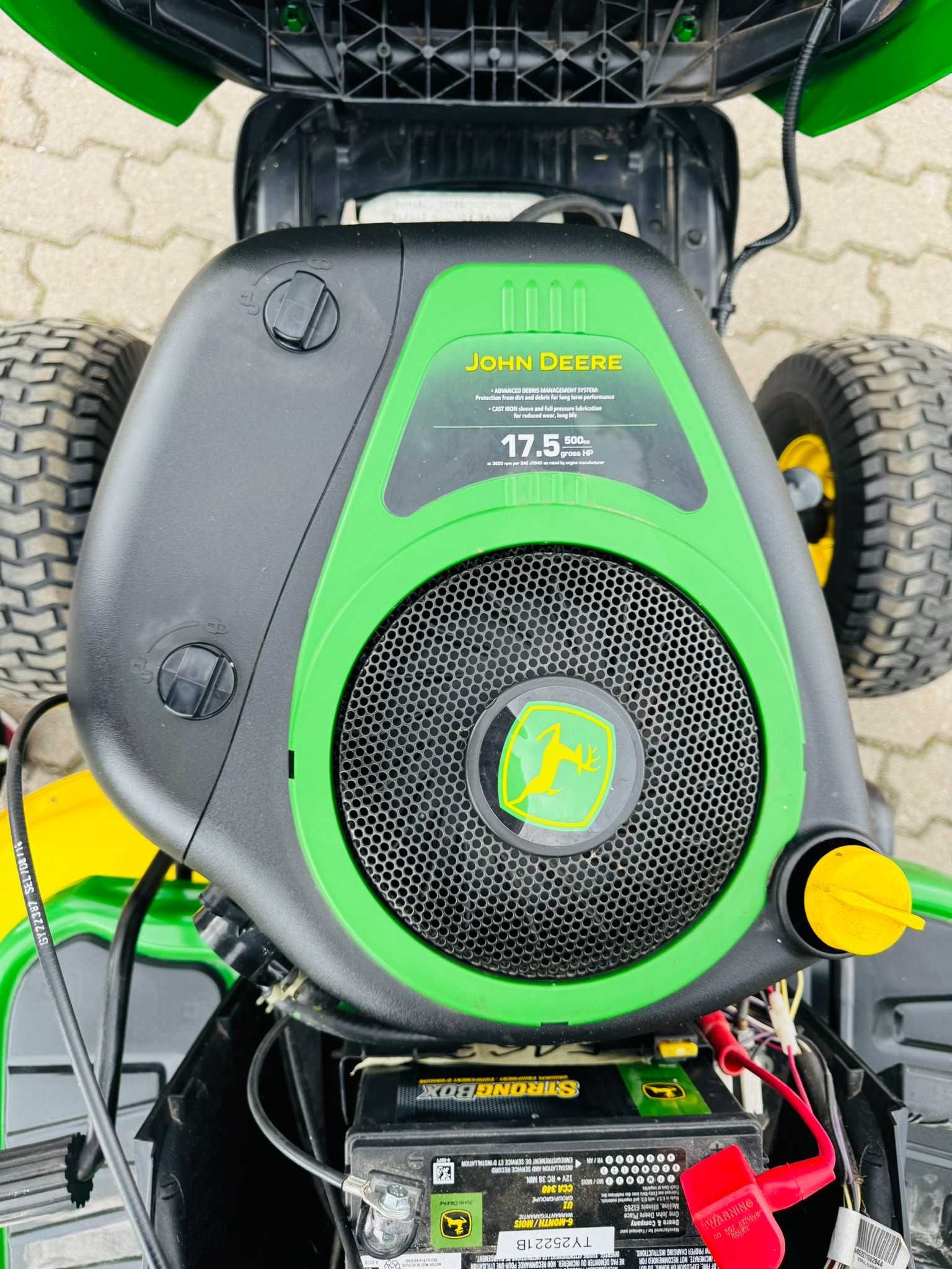 Traktorek kosiarka John Deere E100 Briggs&Stratton USA! 54 moto godz.