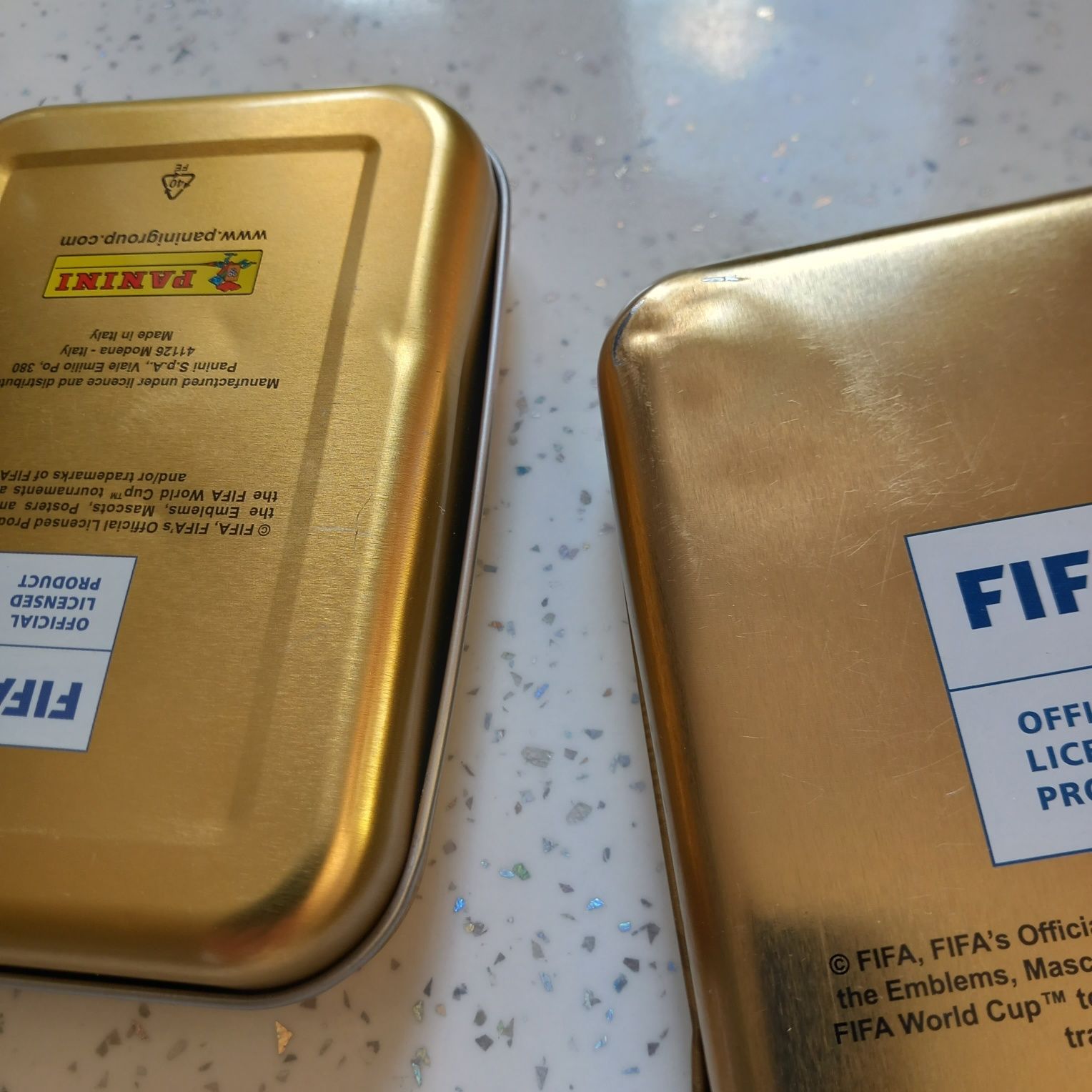 Podełko puszka etui metalowe opakowanie 3 szt. pudełka Panini FIFA 365