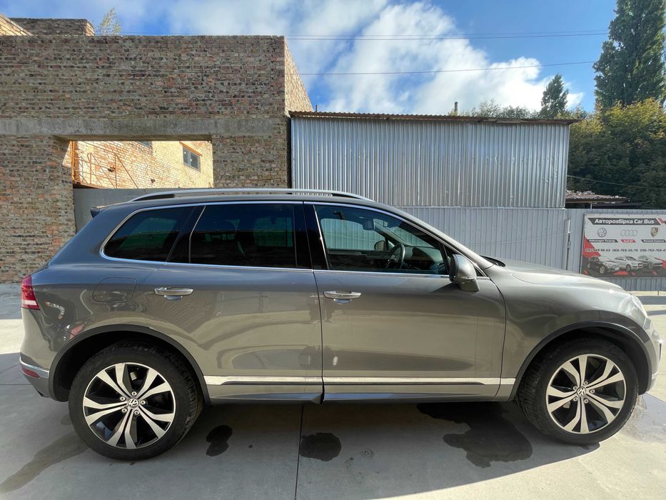 Розборка Touareg FL Разборка Туарег ФЛ Авторозборка CVVA 3.0d Запчасти