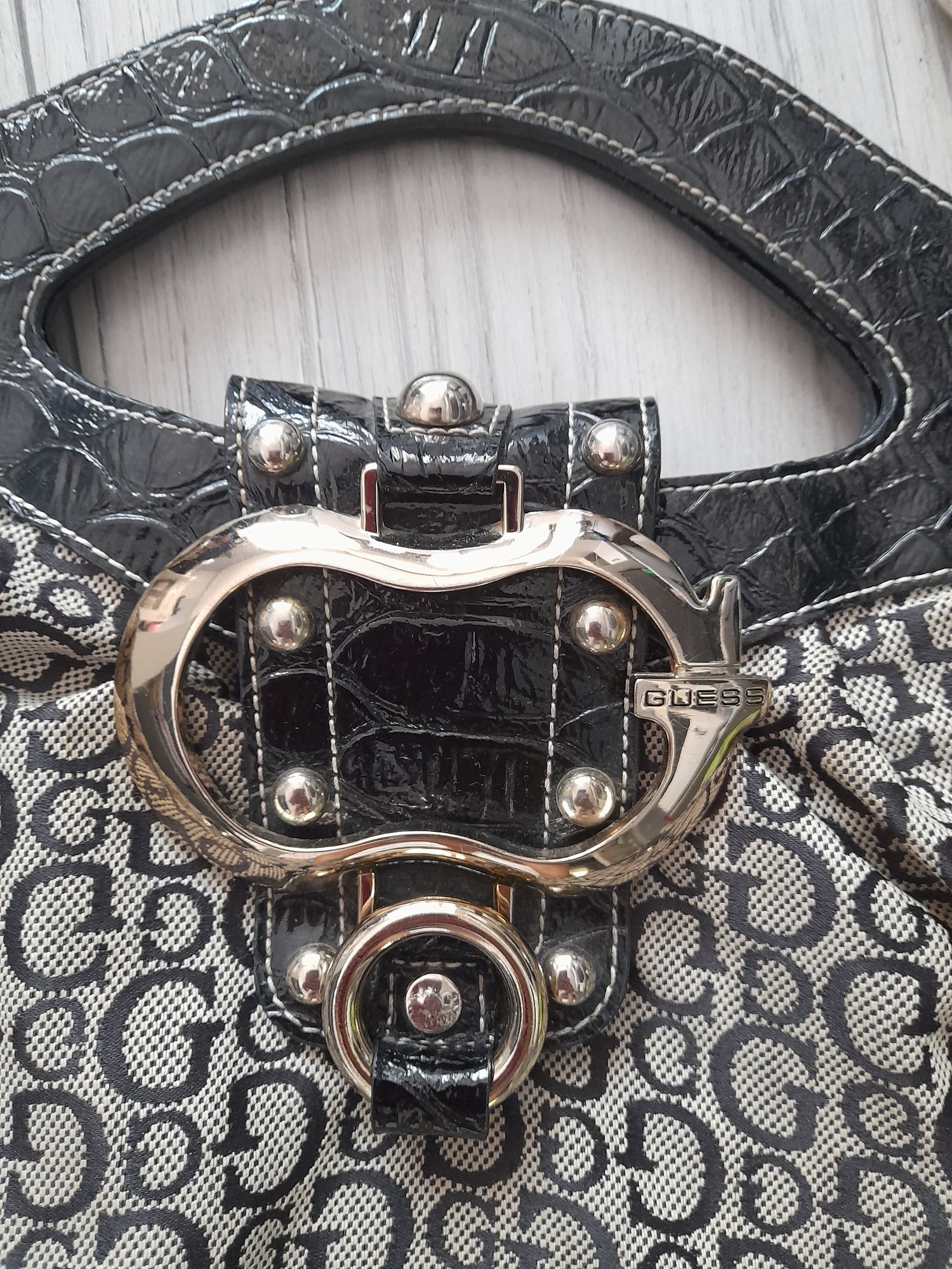 Torebka damska Guess