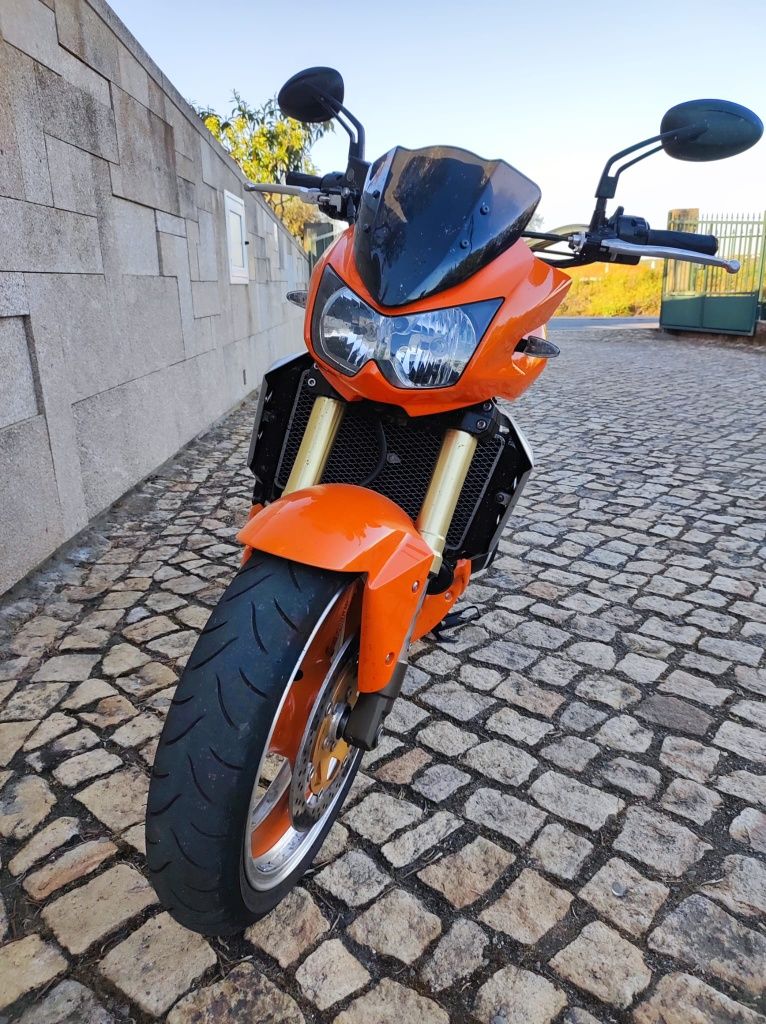 Kawasaki Z1000 ano 2004