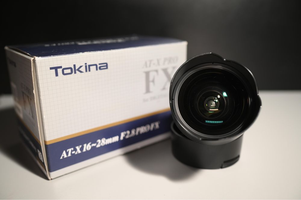 AT-X Tokina 16-28 f2.8 nikon full frame