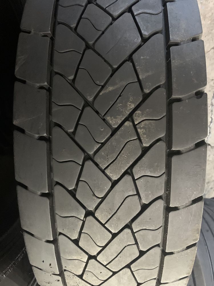 шина вантажна б/в 295/60R22,5 Dunlop SP446 (1 шт)