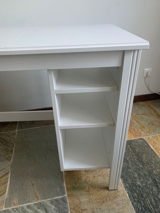 Secretaria de crianca ikea