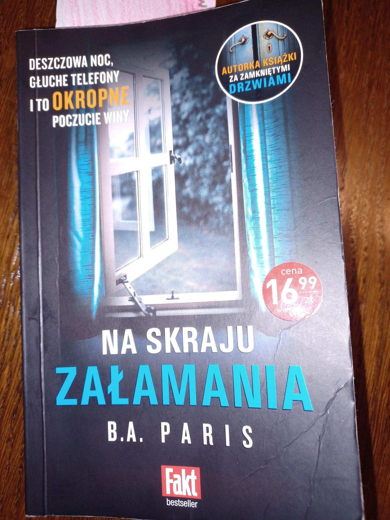 B. A. Paris na skraju zalamania