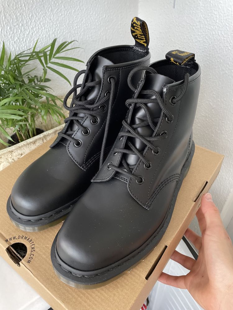 Botas Dr martens 101