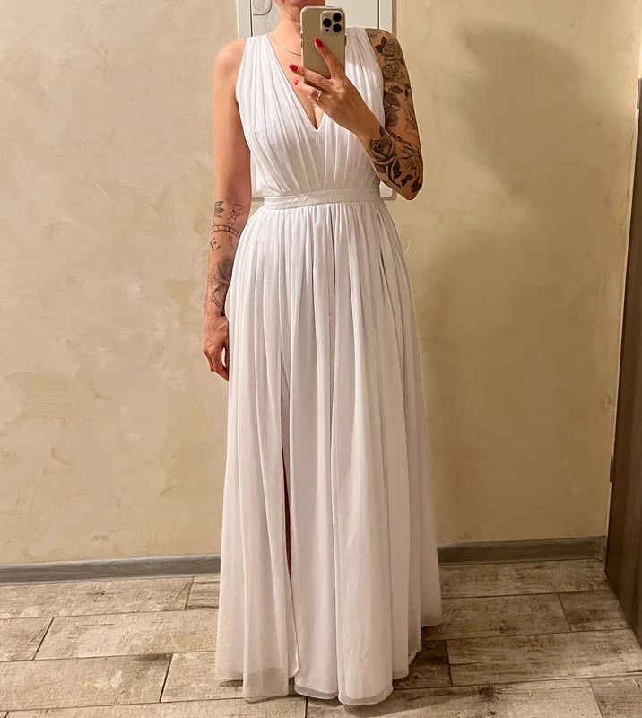 Платье белое длинное