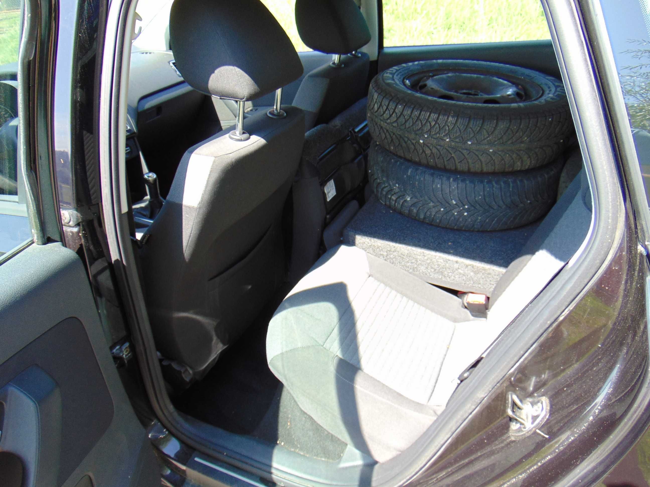 VW Polo 1.4 MPi 86 KM 2009 Rok