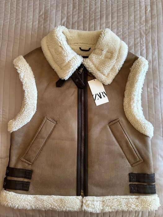 Жилет ZARA дуже кльовий