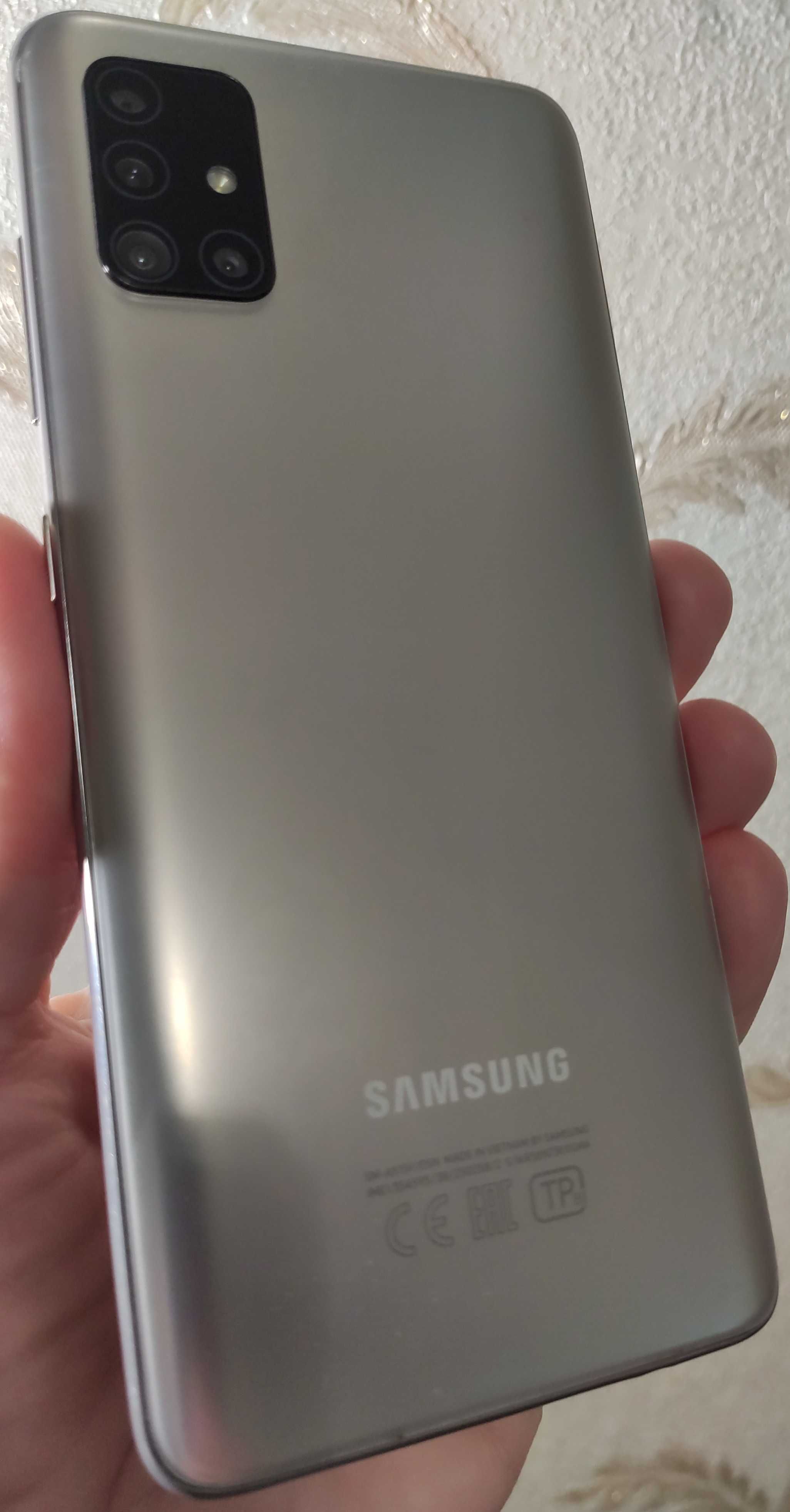 Samsung A51 6/128 NFC Silver (Android 13 ,Super AMOLED) отличное сост.