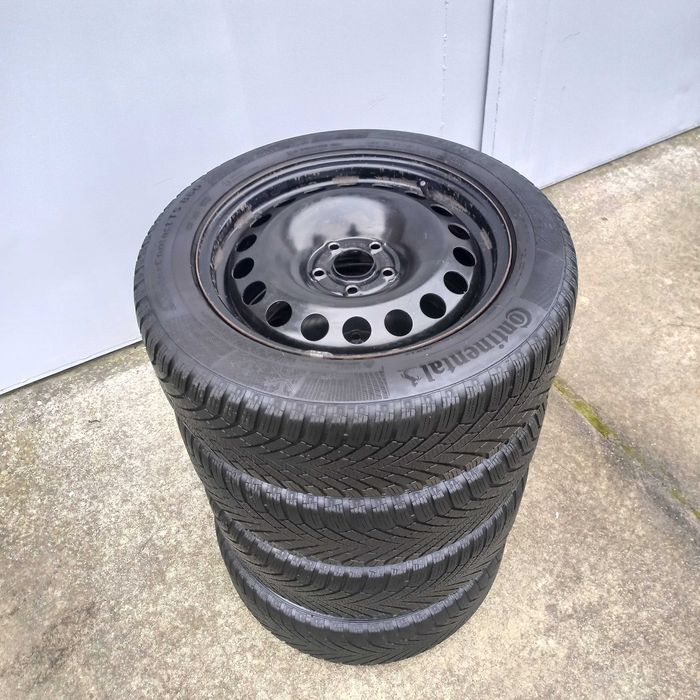 Felgi 16 cali  plus opony zimowe  Continental