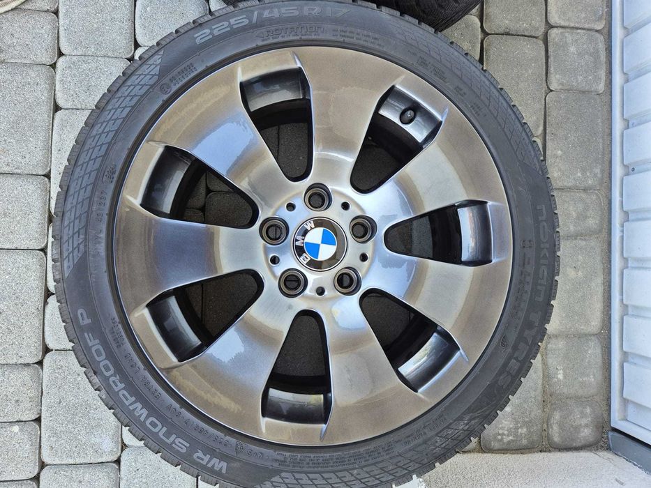 koła zimowe BMW oryginalne felgi BMW 17 5x120 Nowe Opony zimowe NOKIAN
