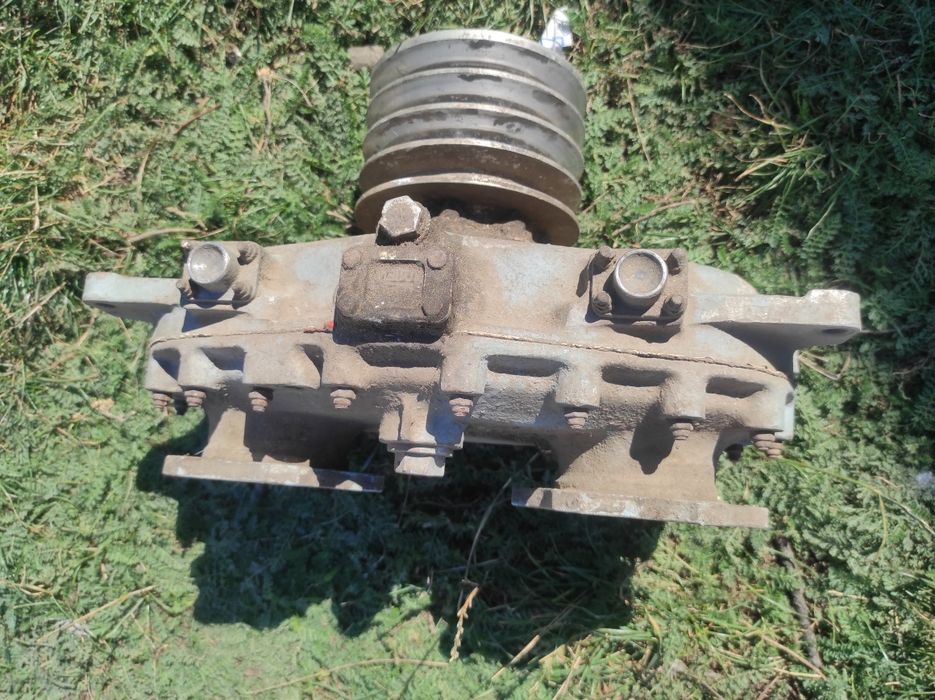 Продам редуктор б/у