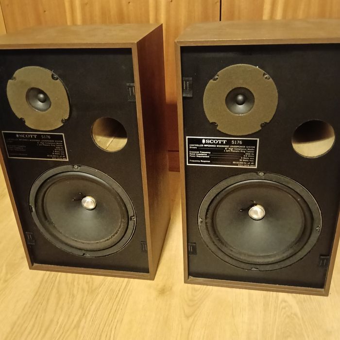 Colunas vintage Scott S-176