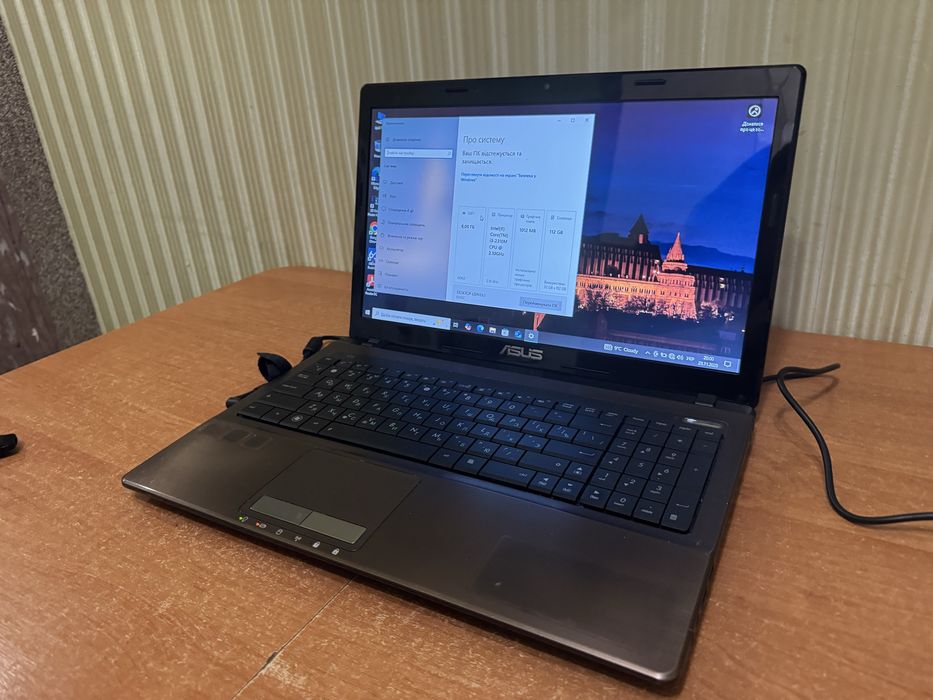 Ноутбук Asus X538 core i3 2gen NVIDIA GeForce GT 520MX