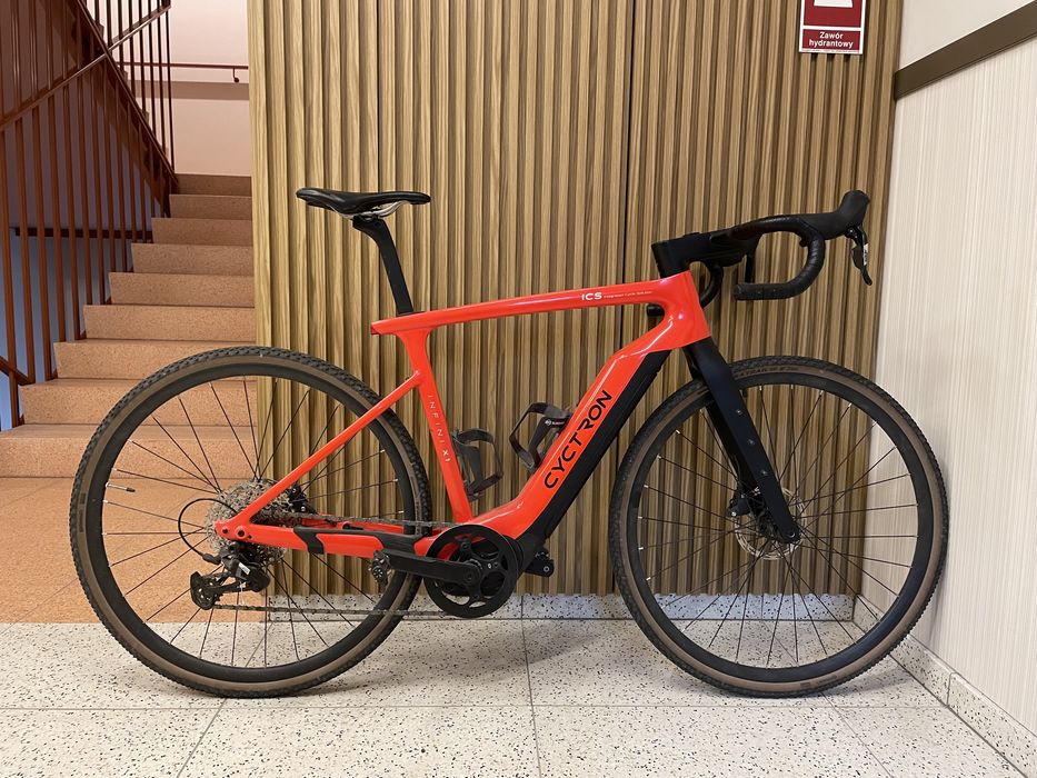 Ekskluzywny rower elektryczny gravel Cyctron Infini X1