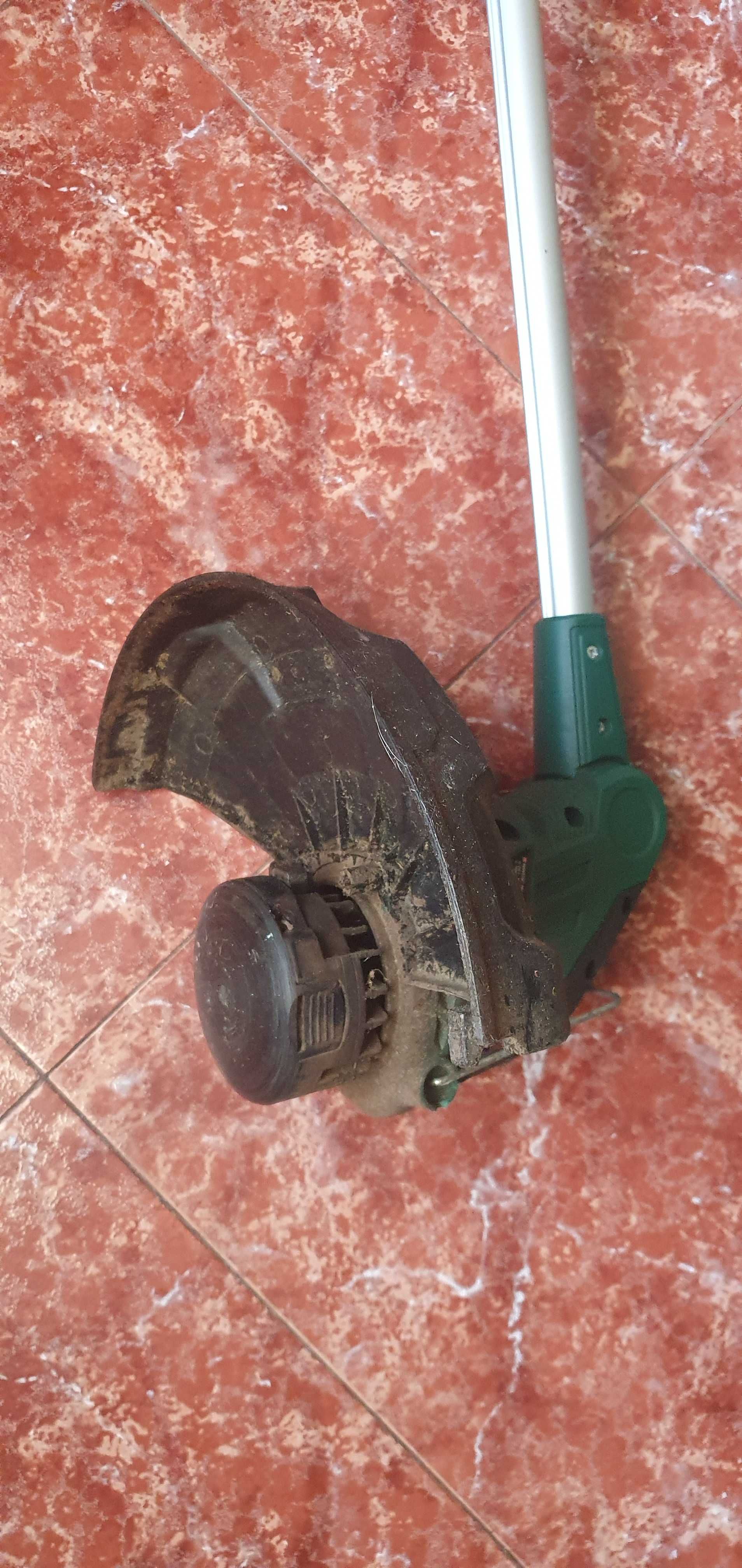Vendo artigos de jardim
