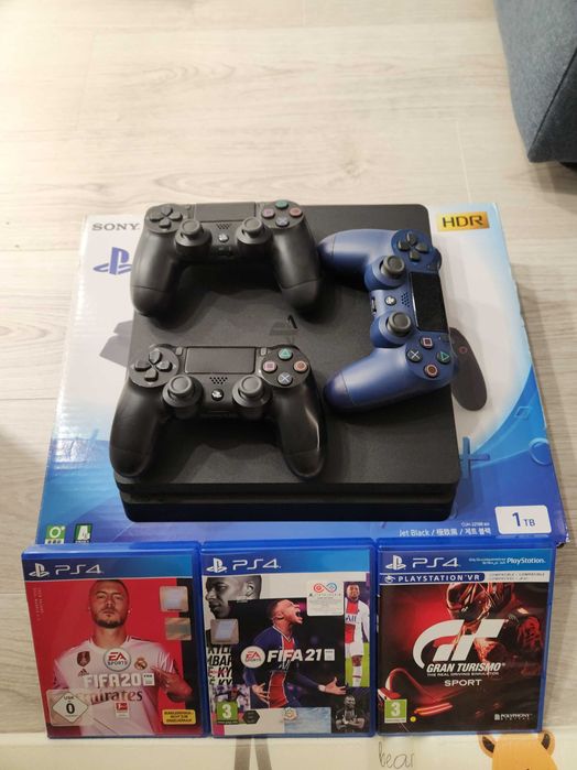 Playstation 4 - PS4