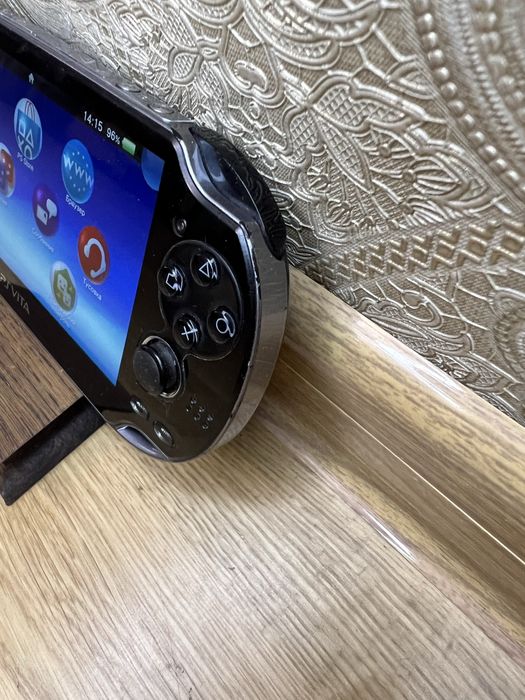 Ігрова приставка Sony PSP Vita