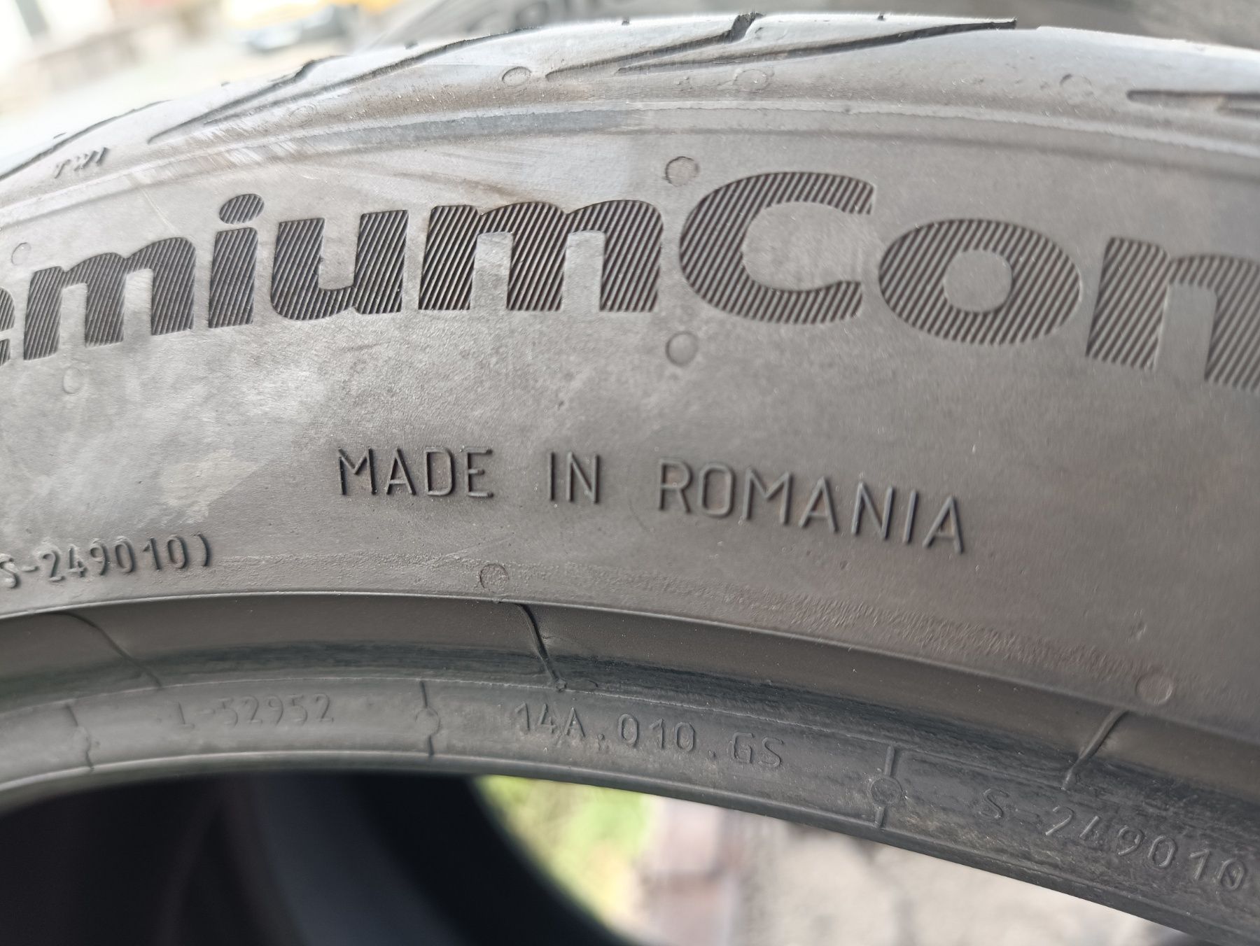 Літні шини Continental 225/40 R18 резина Р18