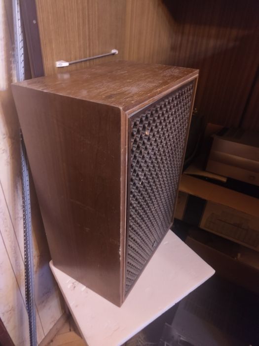 Sansui sp3000 antyczne z kratkami.