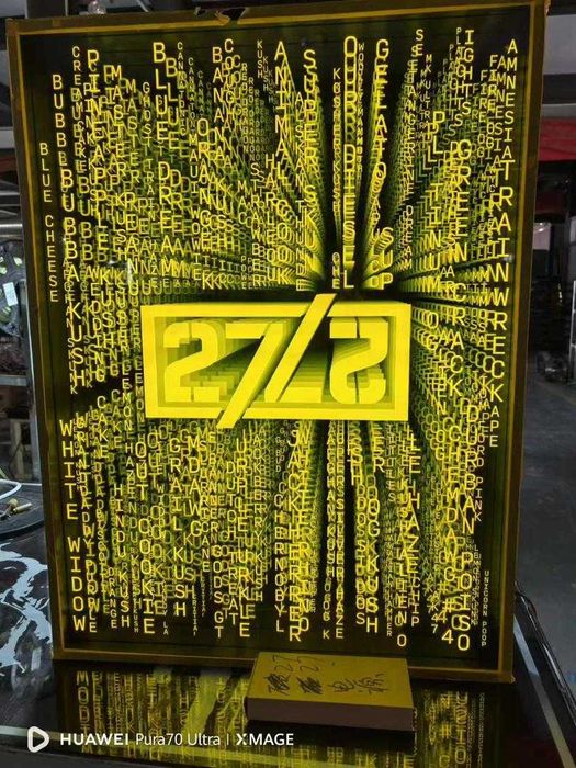 Espelho Túnel Infinito LED Personalizado – Efeito Néon 3D