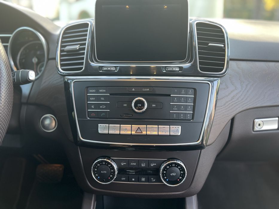 Mersedes-Benz GLE250d 2015 официал