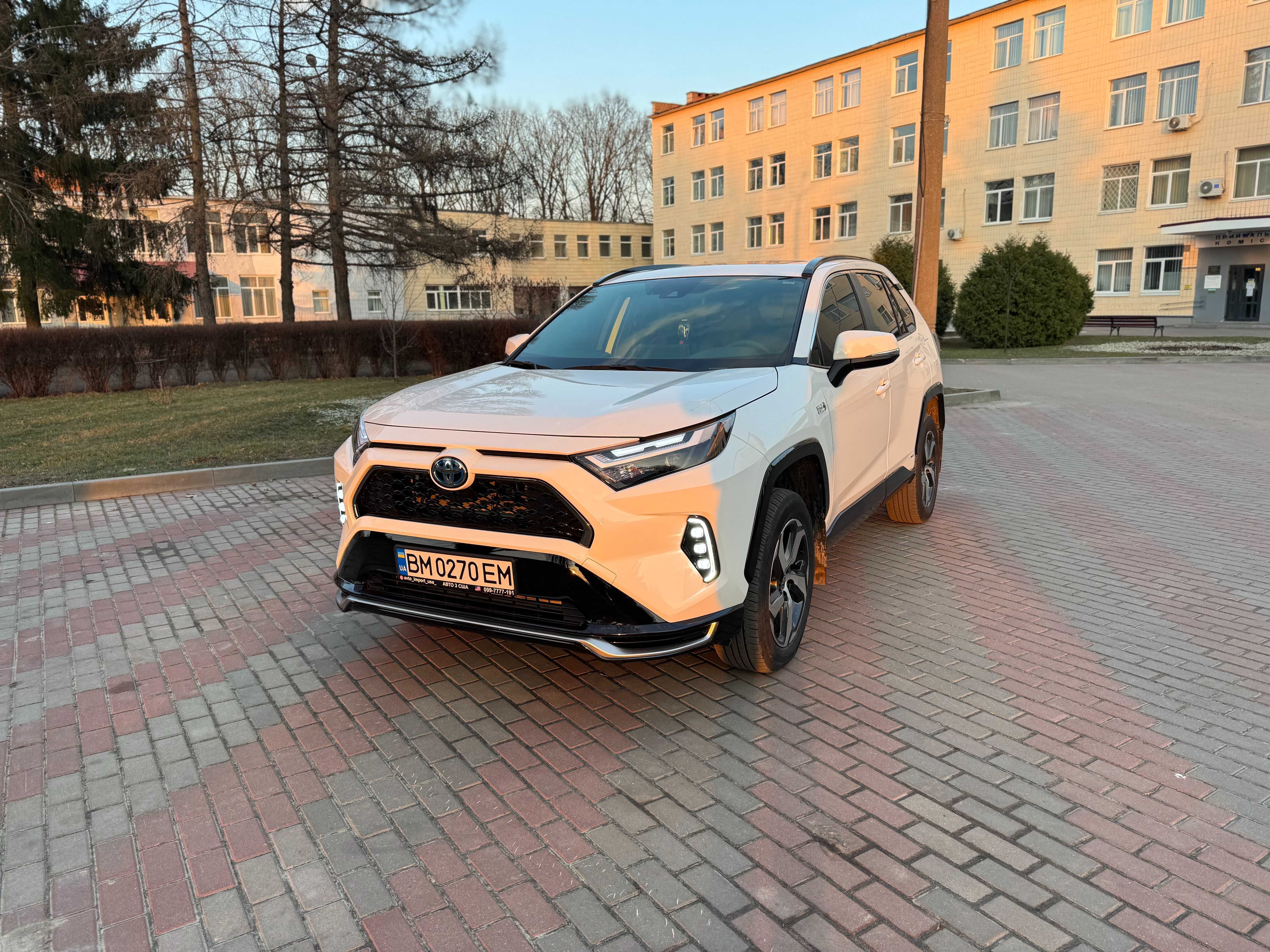 Toyota RAV4 2021 Plug-in-hybrid (PHEV) RRIME SE