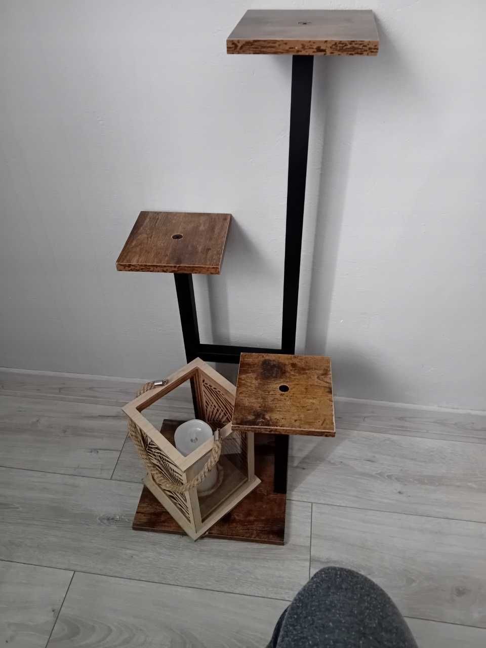 Kwietnik Stojący Metalowy Drewniany 4 Doniczki Z Kwiatami Rośliny 84cm