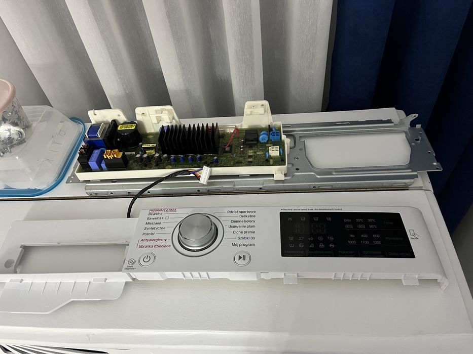 Pralka LG na części F2J6TY1W sterownik bęben obudowa akcesoria