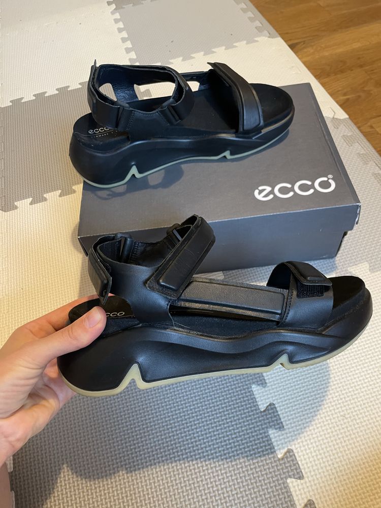 Sandały Ecco 40 Chunky