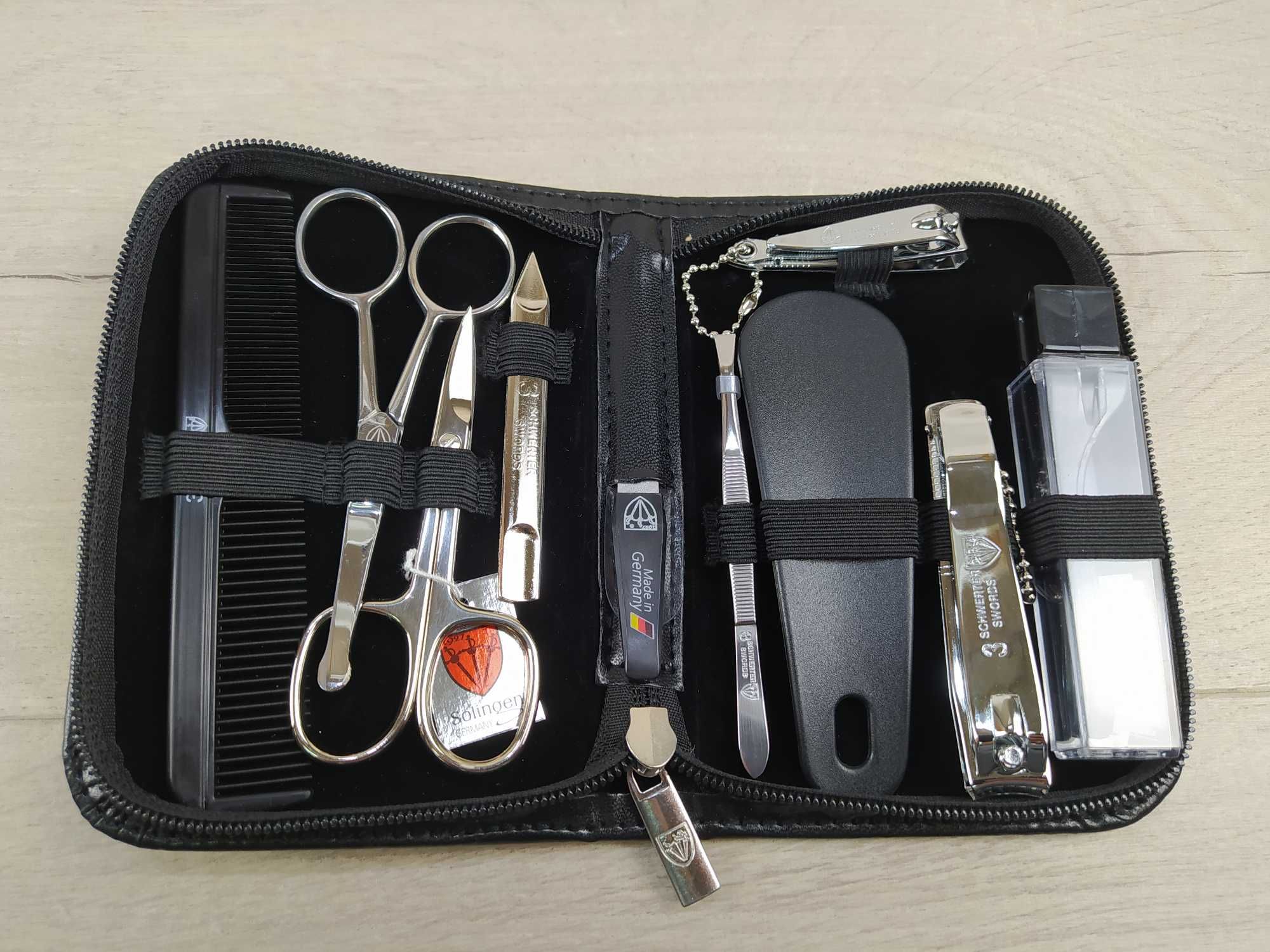 DREI SCHWERTER MONZA 10-elementowy Zestaw do manicure w etui OPIS