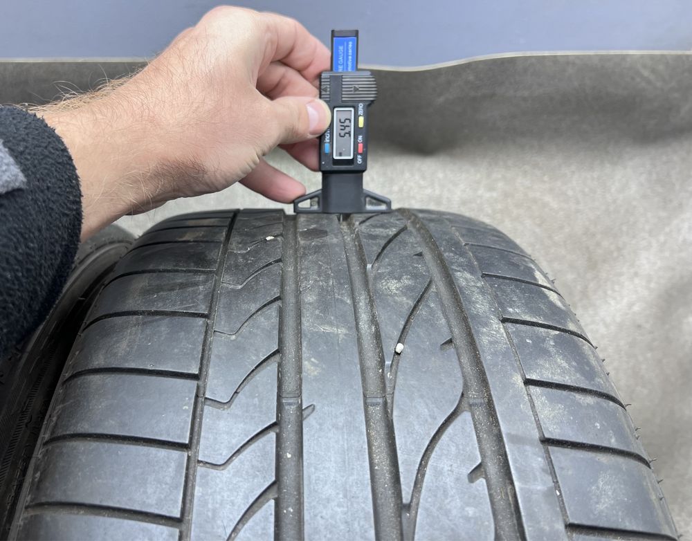 Шини Run Flat літо пара 255 35 R18 Bridgestone Potenza RE050 AI літні
