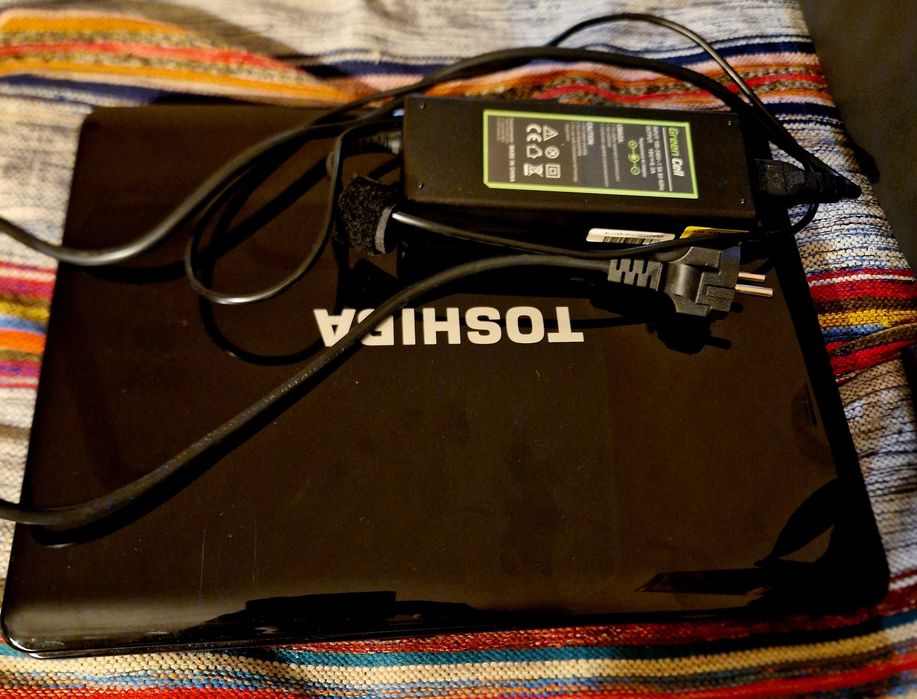 Trzy laptopy Toshiba, Asus i Lenovo. Warto!