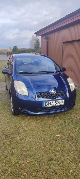 Toyota Yaris II 2007  1,0 bezwypadkowa