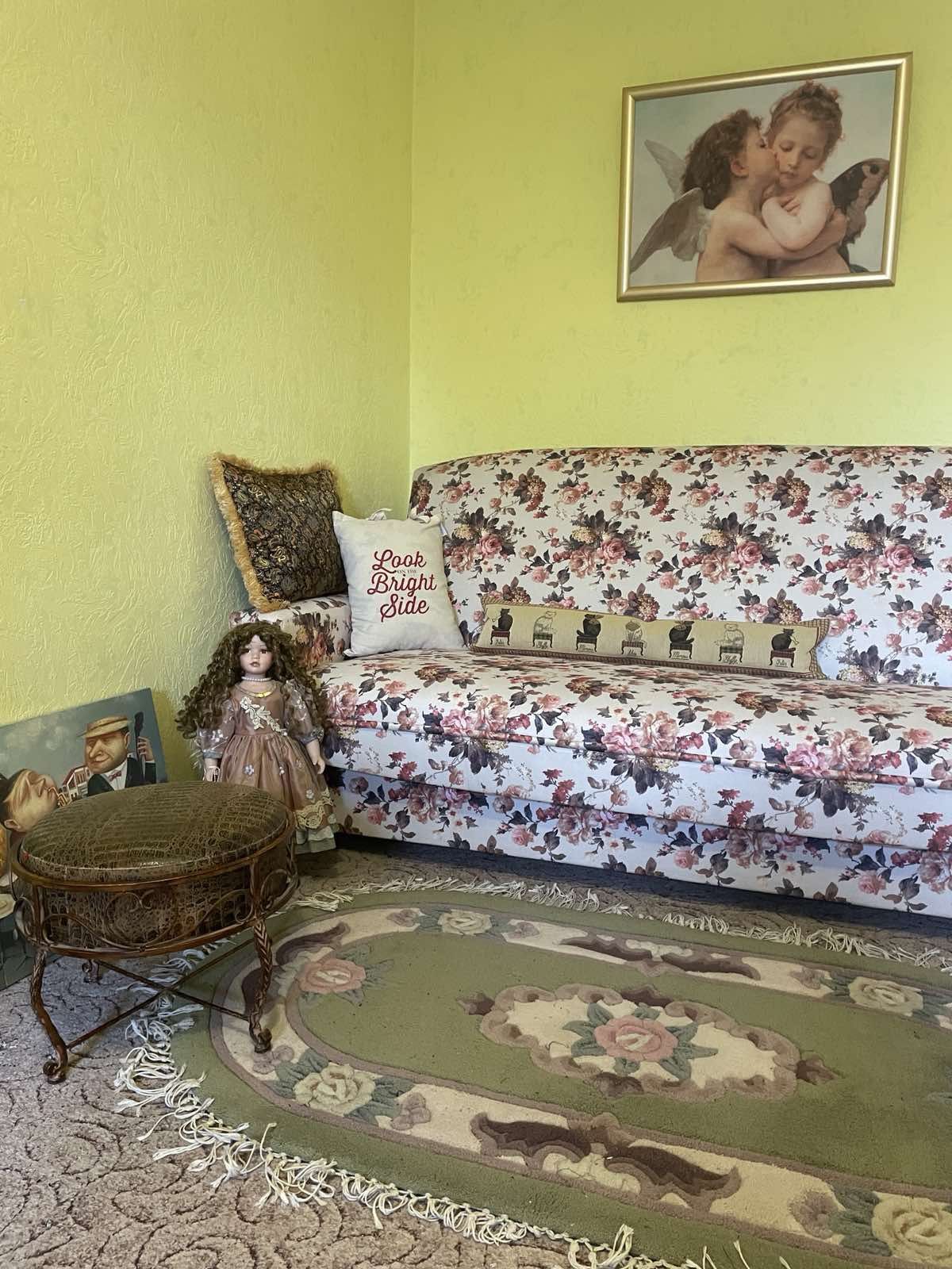 Диван для гостиной