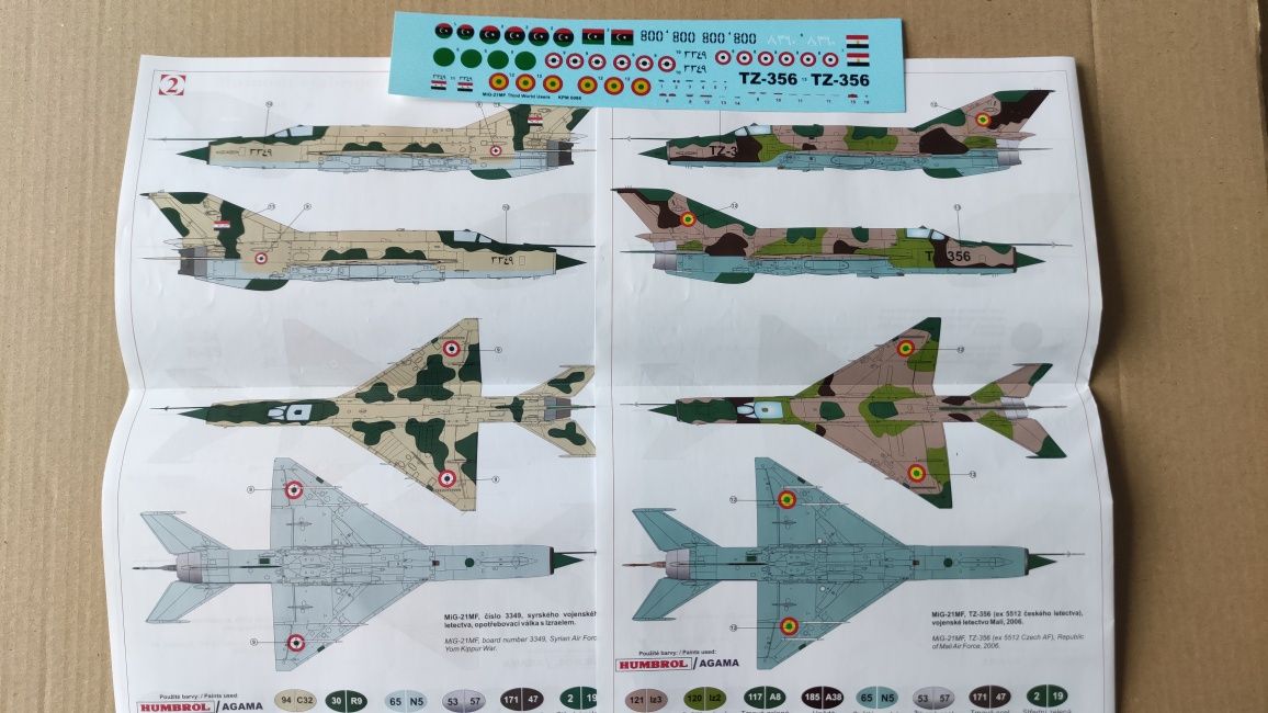 Сборная модель самолета 1:72 Mig-21MF "Fishbed J" KP