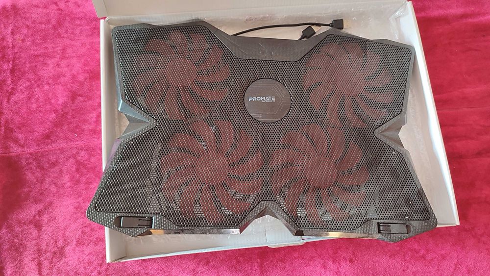 Охлаждающая подставка,Підставка для ноутбука Promate