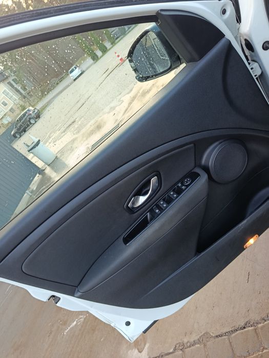 Рено Меган 3 2009/2010