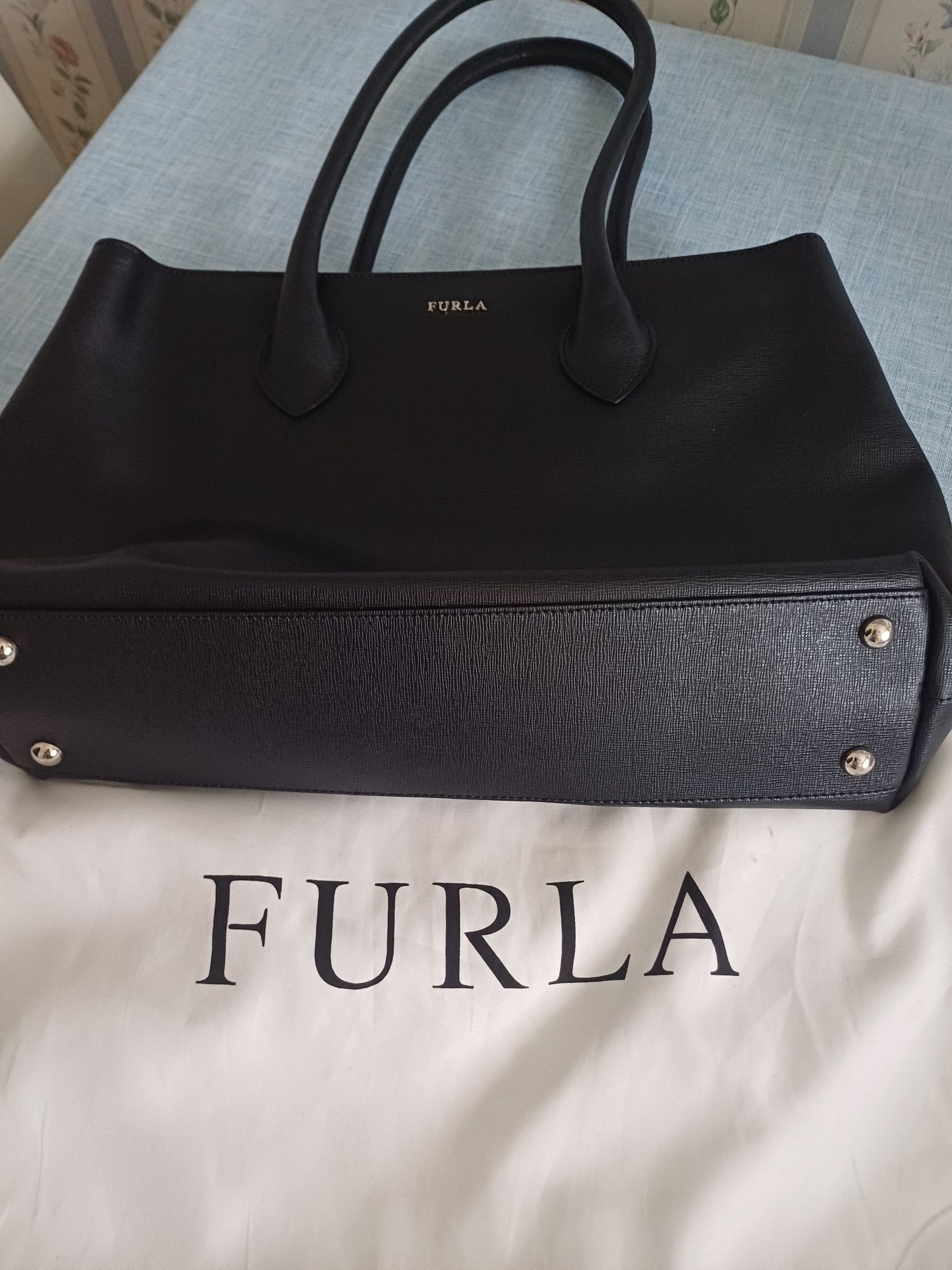 Torebka furla czarna