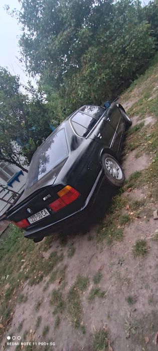 Продам бмв е 34 срочно хто перший того машына